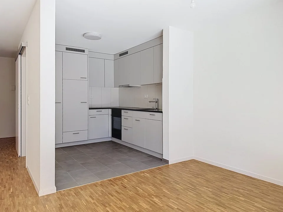 3,5 pièces rénové avec balcon - Schoenberg, Fribourg