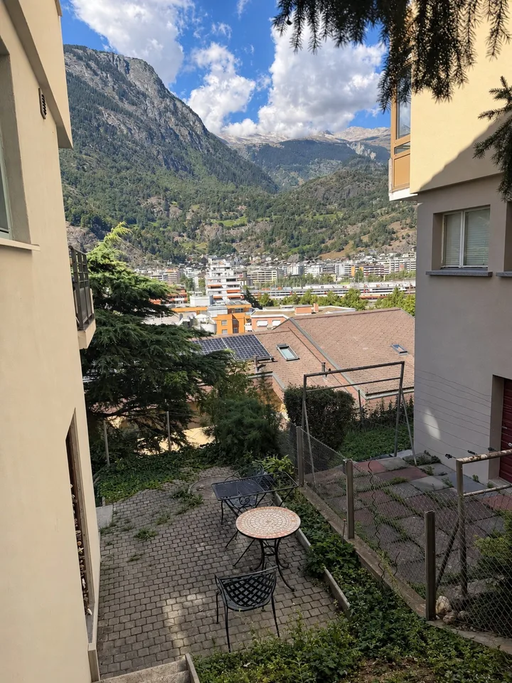 Moderne 1.5-Zimmer-Wohnung mit Weitsicht über Brig | ca. 44 m²