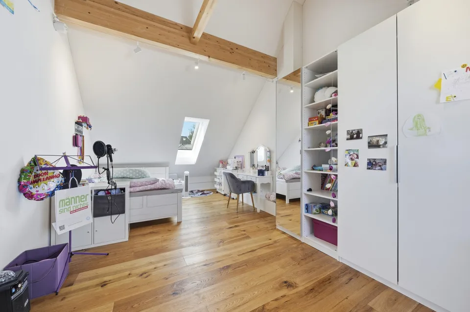 "Modernes 6.5-Zimmer-Reiheneckhaus in Andwil TG – Neubau ab November 2026"