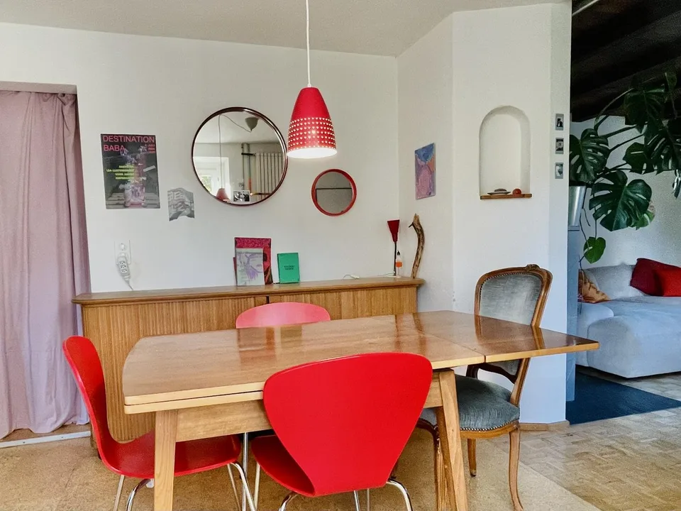 Room for rent in shared apartment, near Zurich