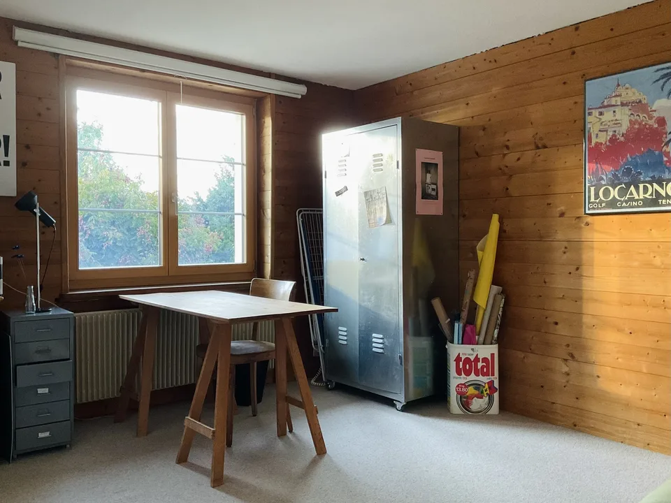Room for rent in shared apartment, near Zurich