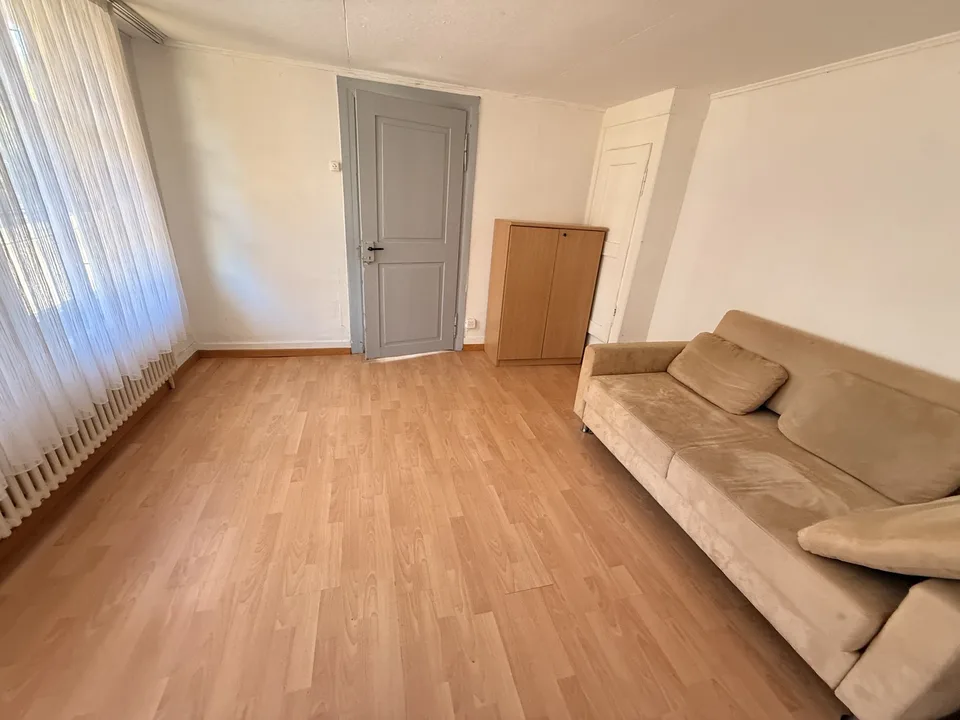 3 Zimmer Wohnhaus / befristet Zentrum Nussbaumen
