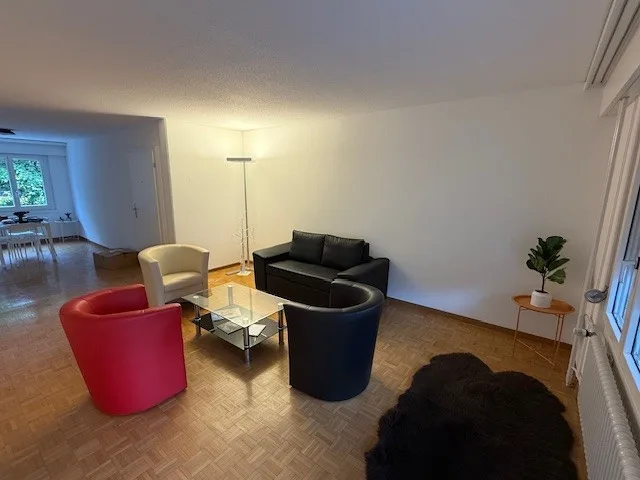 Zimmer frei
