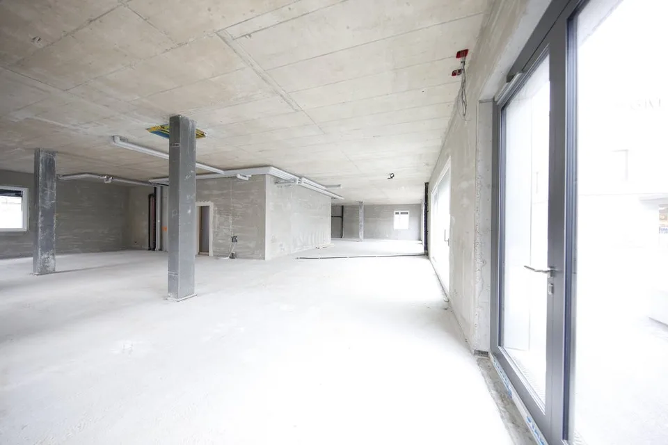 Espace commercial au rez-de-chaussée - situé au centre – photo 5 sur 11