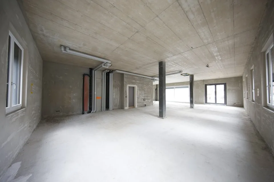 Espace commercial au rez-de-chaussée - situé au centre – photo 3 sur 11