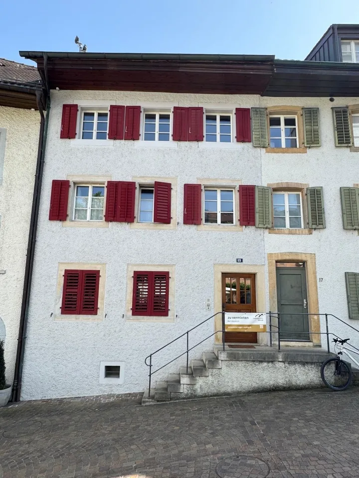 Charmante 2-Zimmer-Wohnung in historischem Gebäude Olten Innenstadt – Foto 15 von 15