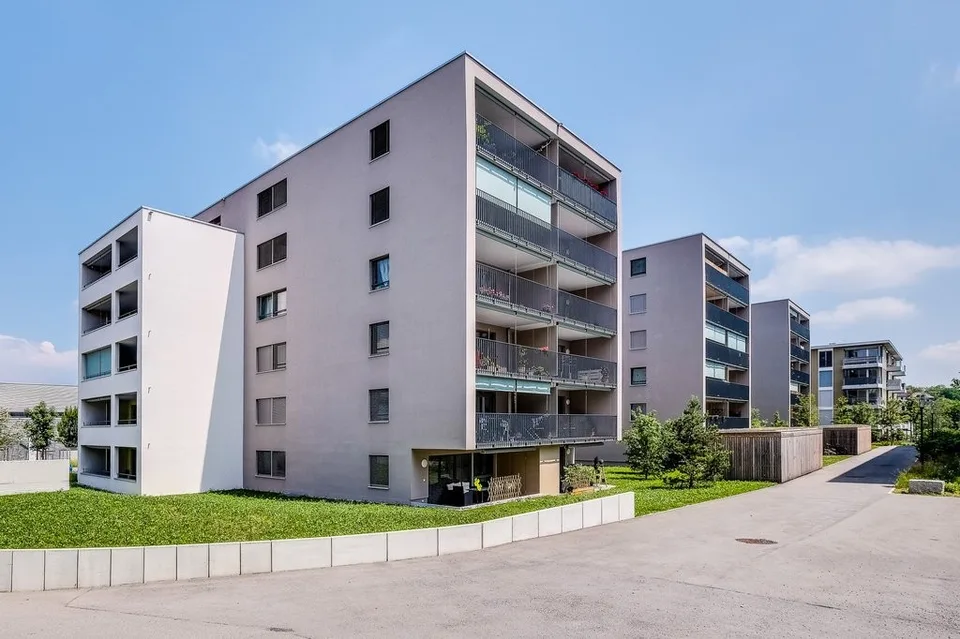 Moderne Wohnsiedlung an verkehrsgünstiger Lage