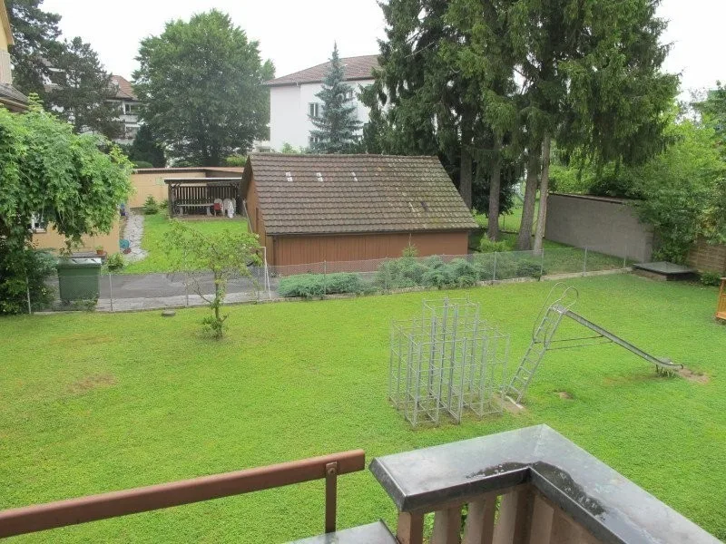 BEFRISTET BIS ZUM 30. SEPT 2027. PRAKTISCHE 3-ZIMMERWOHNUNG IN DÜBENDORF