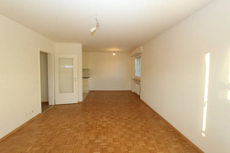 MODERNE 3 -ZIMMERWOHNUNG IN FRENKENDORF – photo 9 of 11