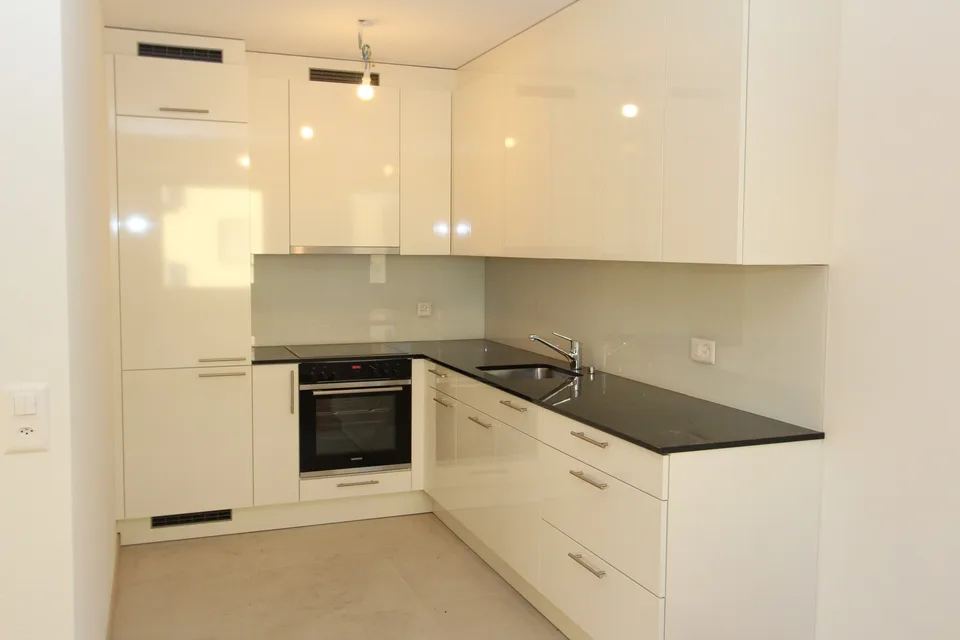 MODERNE 3 -ZIMMERWOHNUNG IN FRENKENDORF – photo 8 of 11
