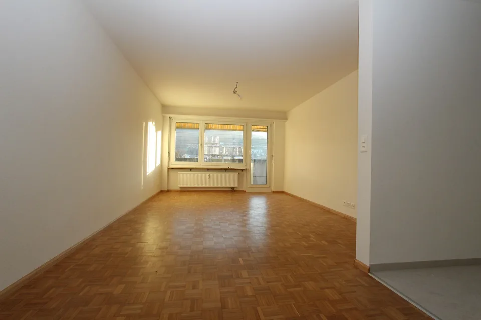 MODERNE 3 -ZIMMERWOHNUNG IN FRENKENDORF – photo 7 of 11
