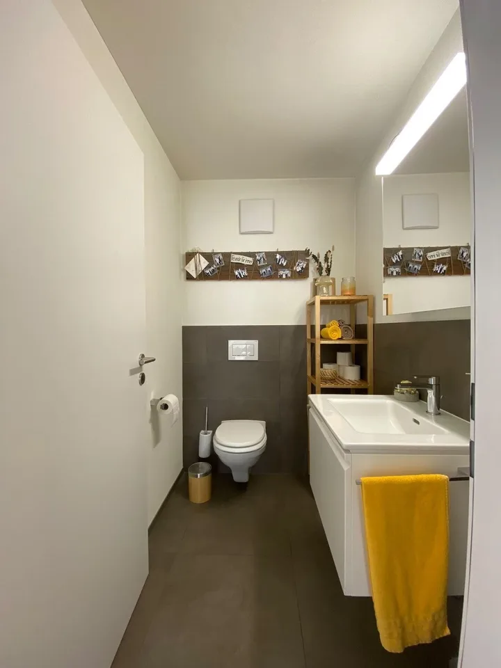 schöne 3.5-Zimmer-Wohnung inmitten von Mels – foto 5 di 7