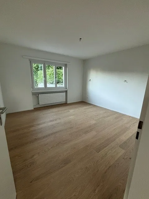 Wunderbare Aussicht über Kloten mit Einfamilienhaus Charakter – Foto 10 von 10