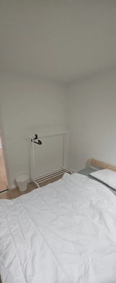 Möblierte Zimmer in moderner 4er-WG in Zürich – Foto 6 von 6
