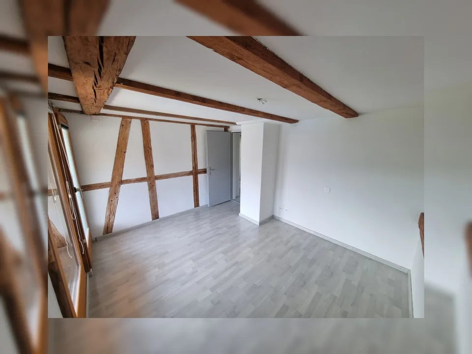 Grosszügige Maisonettewohnung mit viel Platz – Foto 8 von 14