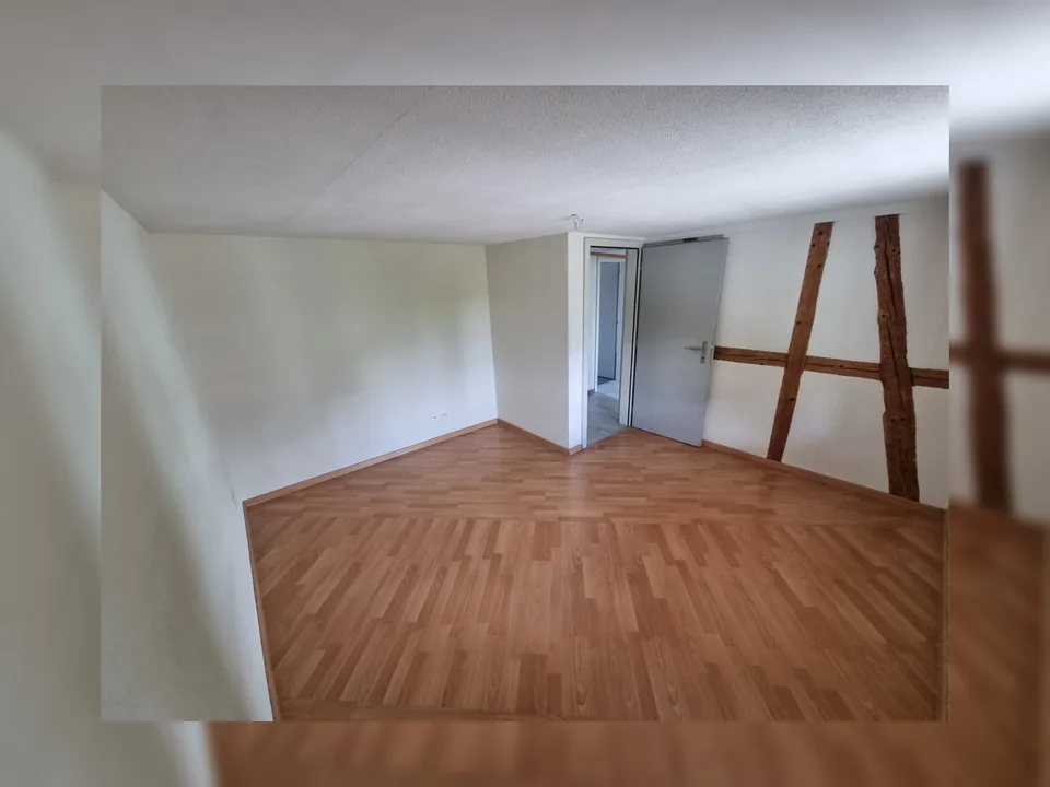 Grosszügige Maisonettewohnung mit viel Platz – Foto 12 von 14