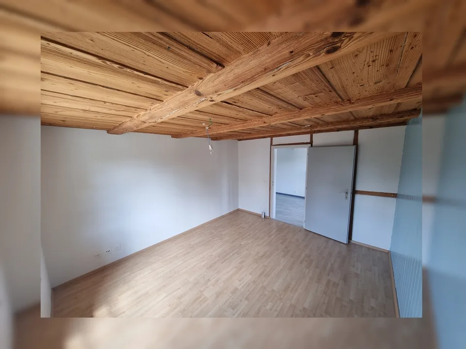 Grosszügige Maisonettewohnung mit viel Platz – Foto 9 von 14