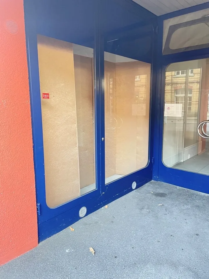 Gewerbelokalität an zentraler Lage an der Zugerstrasse 56 in Horgen – photo 3 sur 10