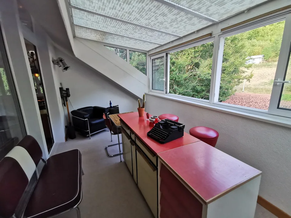 2,5 Zimmer 117 m² Dachgeschoss Wohnung mit Galerie und Wintergarten – foto 10 di 29