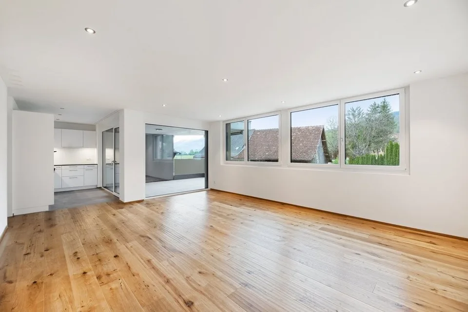 APPARTAMENTO SPLENDIDO IN UNA ZONA TRANQUILLA – foto 3 di 9