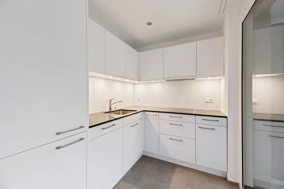 APPARTAMENTO SPLENDIDO IN UNA ZONA TRANQUILLA – foto 4 di 9