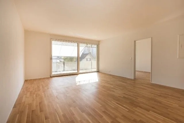 Lichtdurchflutete 2.5-Zimmerwohnung – Foto 2 von 7