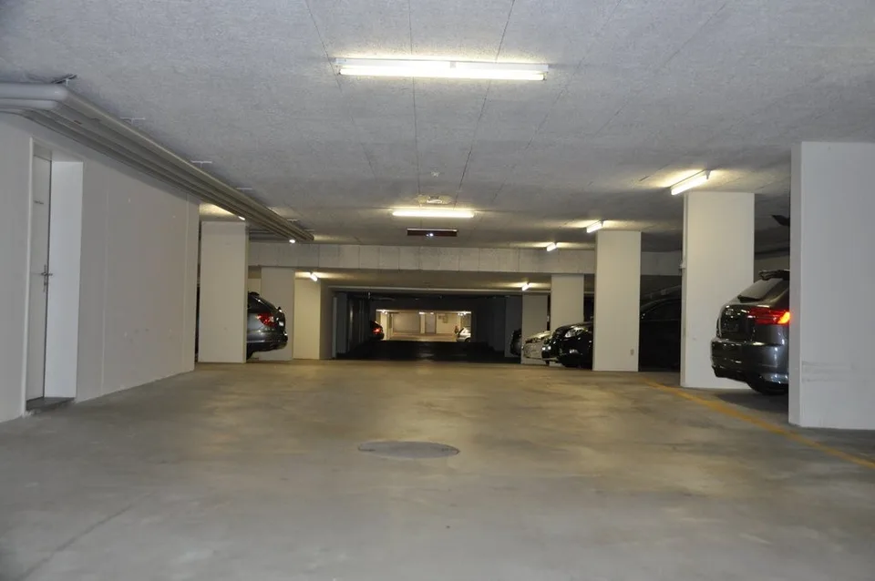 Ihr Einstellplatz für Auto oder Motorrad in Romanshorn – photo 2 sur 3