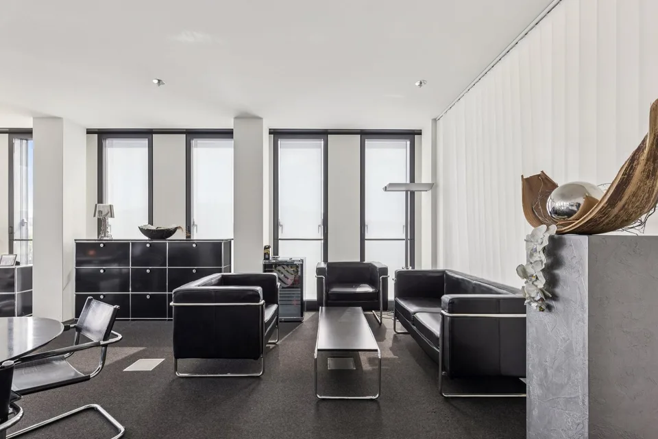 Willkommen im Vertex! Moderne Bürofläche im 7. Stock – Foto 14 von 16