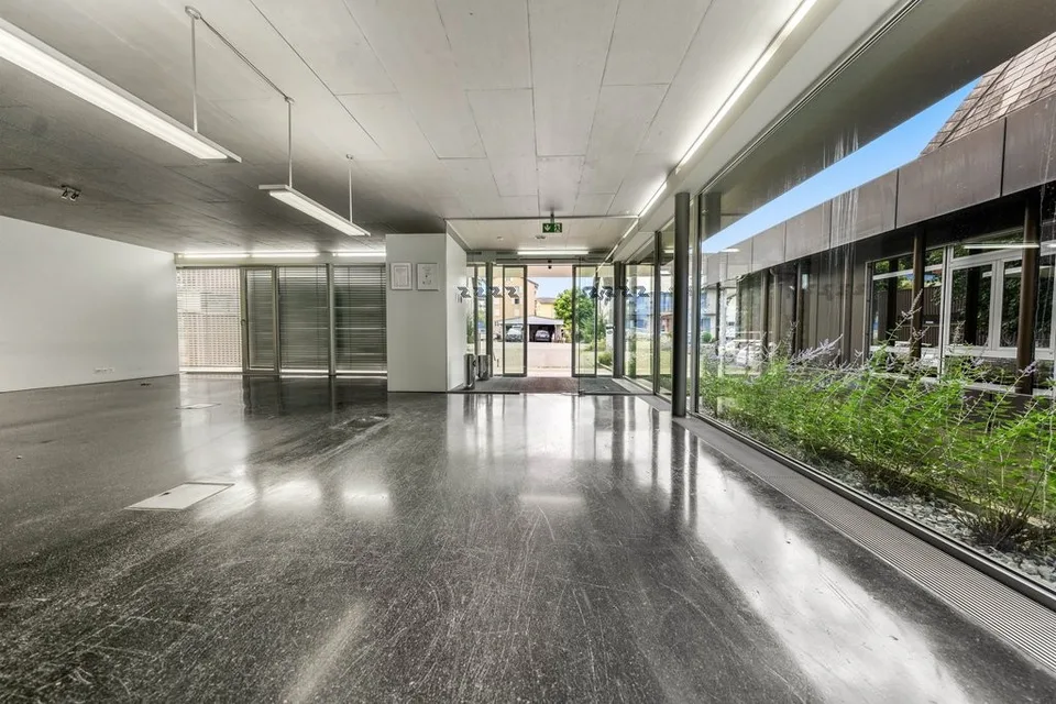 Helle Büroflächen mit Charakter - Arbeiten mit Raumgefühl! – photo 5 sur 8