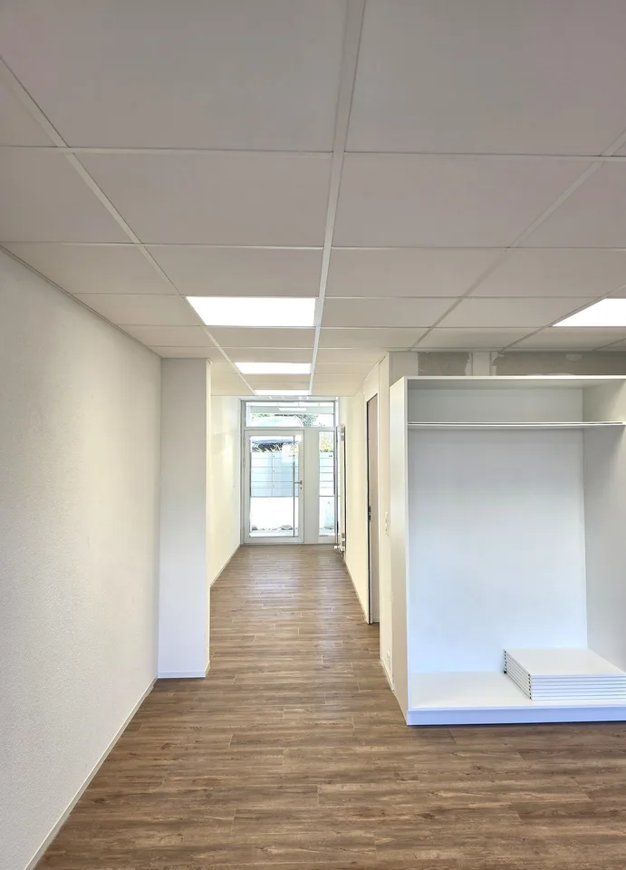 Einziehen & Durchstarten: neu sanierte Gewerbefläche in Wabern! – photo 7 of 18