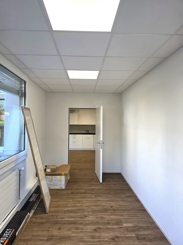 Einziehen & Durchstarten: neu sanierte Gewerbefläche in Wabern! – photo 13 of 18