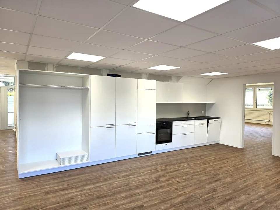 Einziehen & Durchstarten: neu sanierte Gewerbefläche in Wabern! – photo 8 of 18