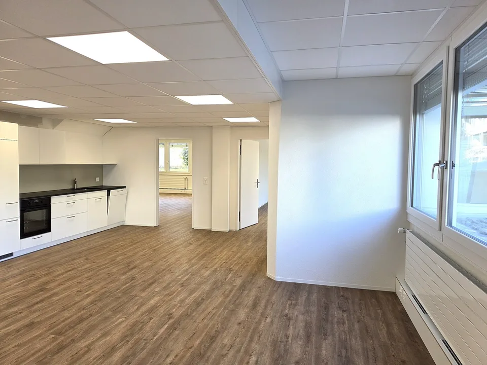 Einziehen & Durchstarten: neu sanierte Gewerbefläche in Wabern! – photo 9 of 18