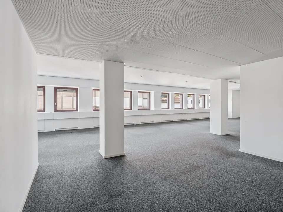 Spazi ufficio luminosi in posizione centrale a Locarno – Foto 9 von 10