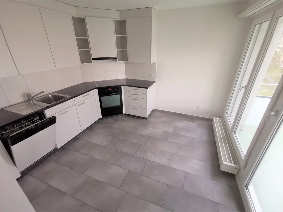 Komfortable 3.5-Zimmer-Wohnung in Gossau zu vermieten! – Foto 2 von 7