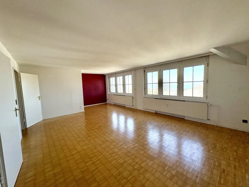 ESCLUSIVA MAISONETTE IN UN CONTESTO VERDE: IDEALE PER FAMIGLIE – foto 3 di 12