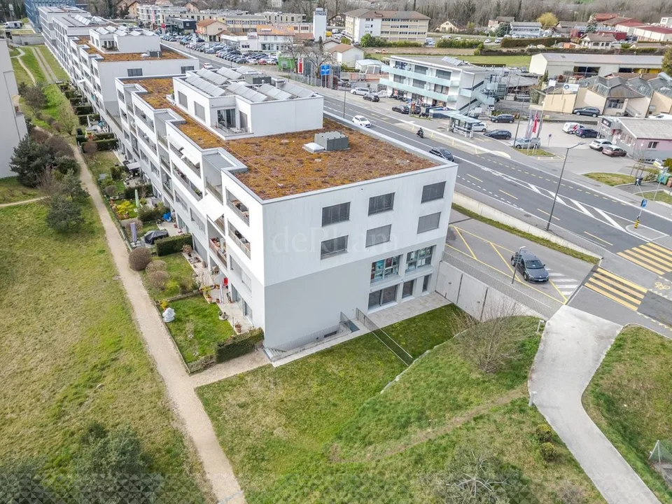 Belle surface au rez de chaussée avec terrasse privative – foto 9 di 10