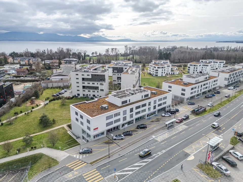 Belle surface au rez de chaussée avec terrasse privative – foto 7 di 10