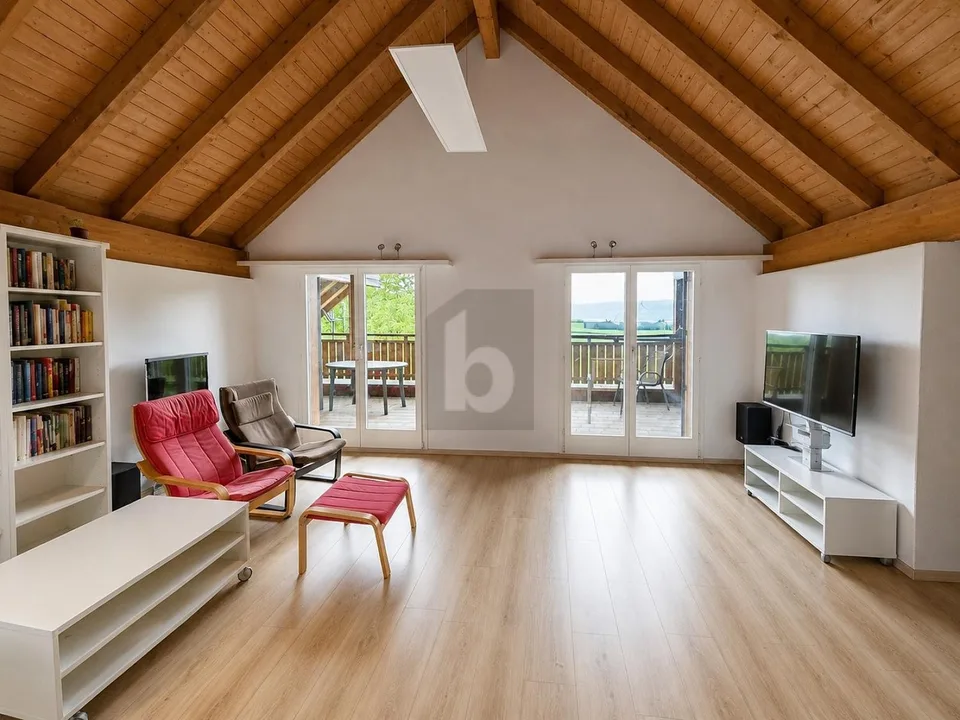 BEFRISTET, IDYLLISCHES LANDLEBEN MIT TOLLEM BALKON – Foto 3 von 4