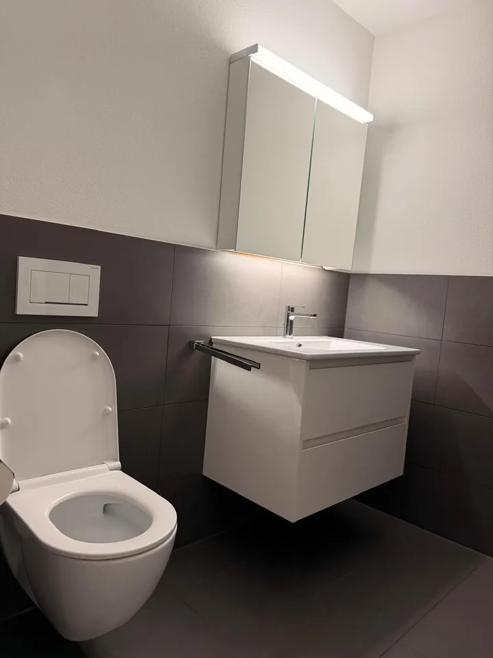 "Neue / Moderne 3.5-Zimmer-Wohnung mit Garten" – Foto 7 von 11