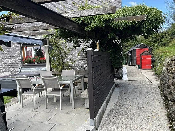 Wohnen im Grünen mit eigenem Garten und Weitsicht – Foto 11 von 18