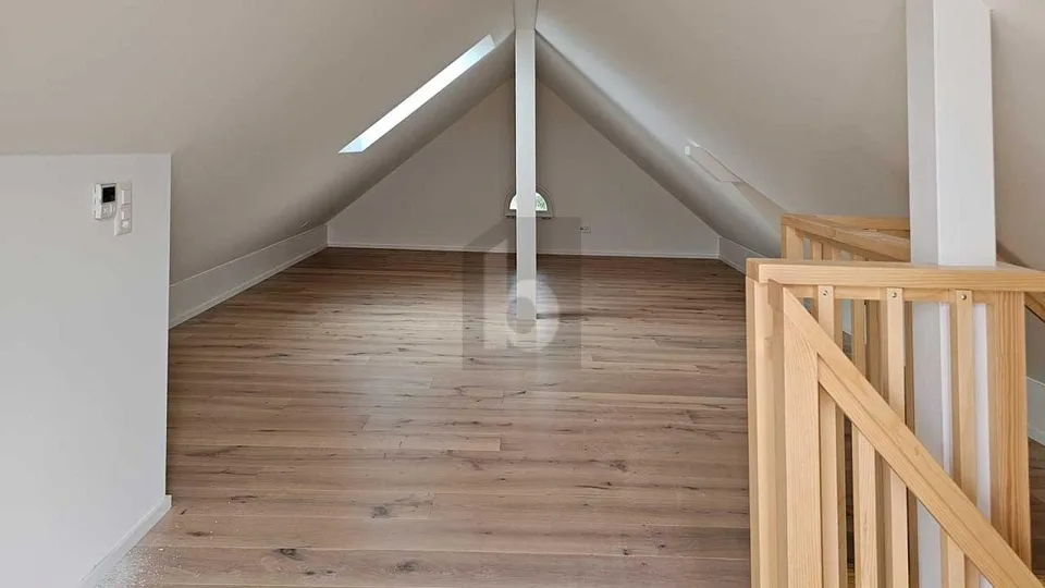 MIT PRIVATER DACHTERRASSE & WEITBLICK – Foto 4 von 4