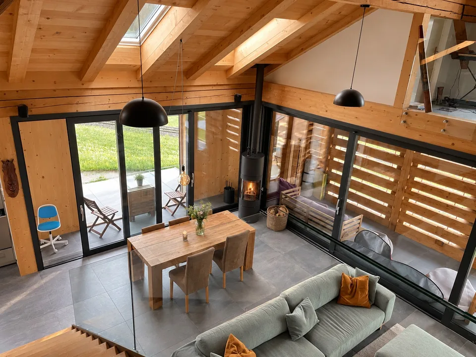 Top 5.5 Duplex-Wohnung 3770 Zweisimmen – foto 4 di 26