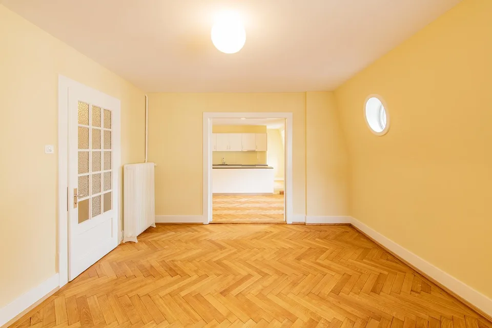 4.5-Zimmer-Altbauwohnung im Zentrum von Brig – Foto 3 von 9