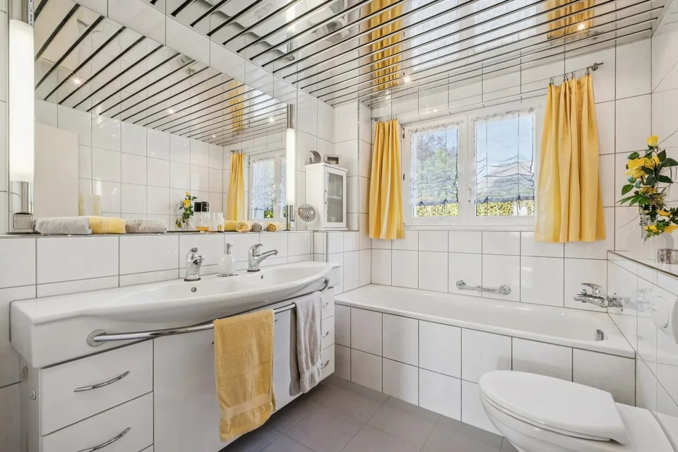 Detached single-family house with lovingly designed and maintained garden in Grüningen ZH – photo 10 of 11