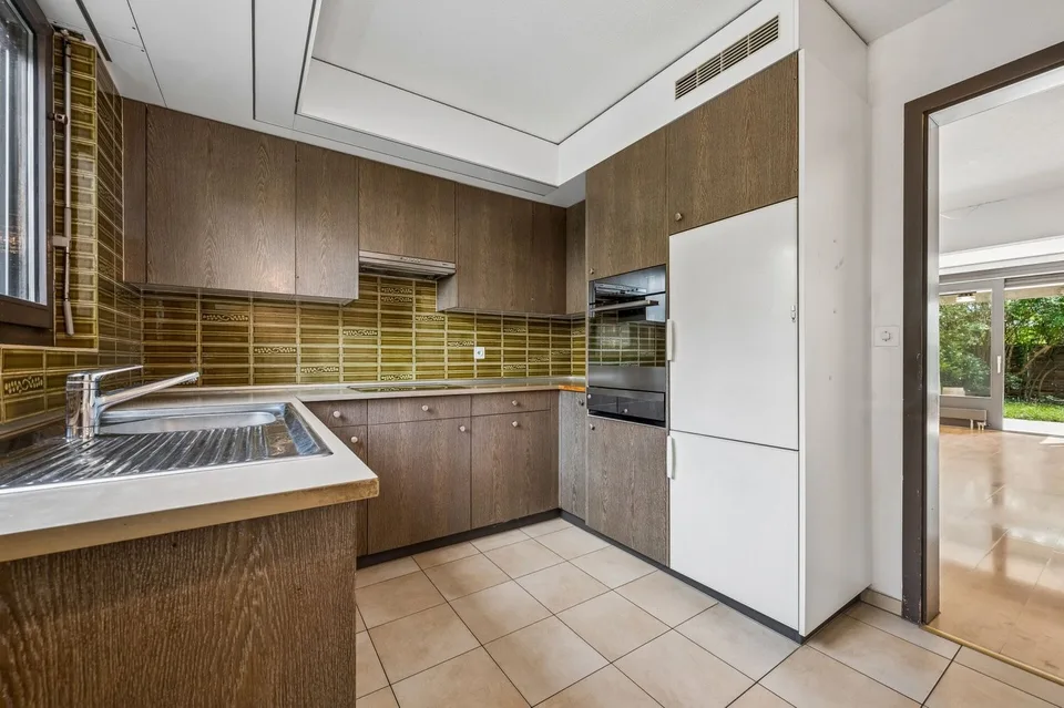 Casa a schiera di 5,5 locali con giardino e grande potenziale – foto 5 di 13