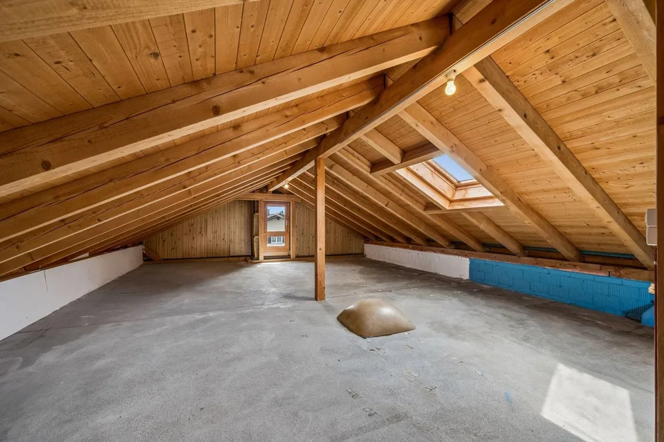 Casa a schiera di 5,5 locali con giardino e grande potenziale – foto 12 di 13