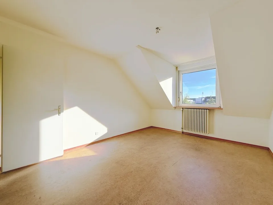 Stilvolle Altbauwohnung mit Charme - Grosszügiges Wohnen – Foto 7 von 12