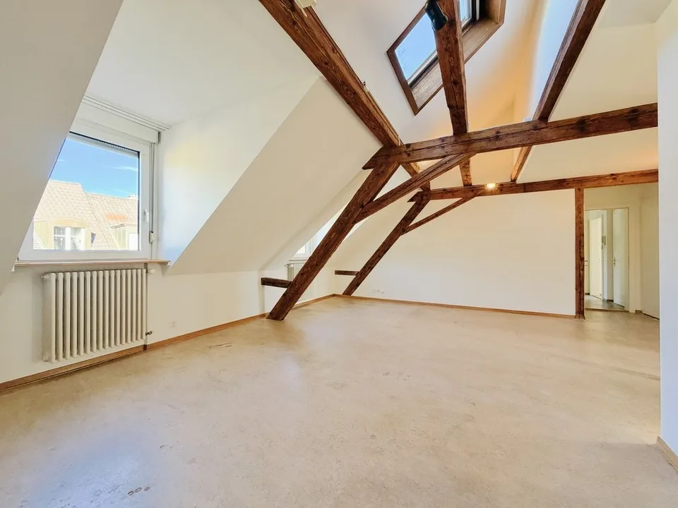 Stilvolle Altbauwohnung mit Charme - Grosszügiges Wohnen – Foto 5 von 12