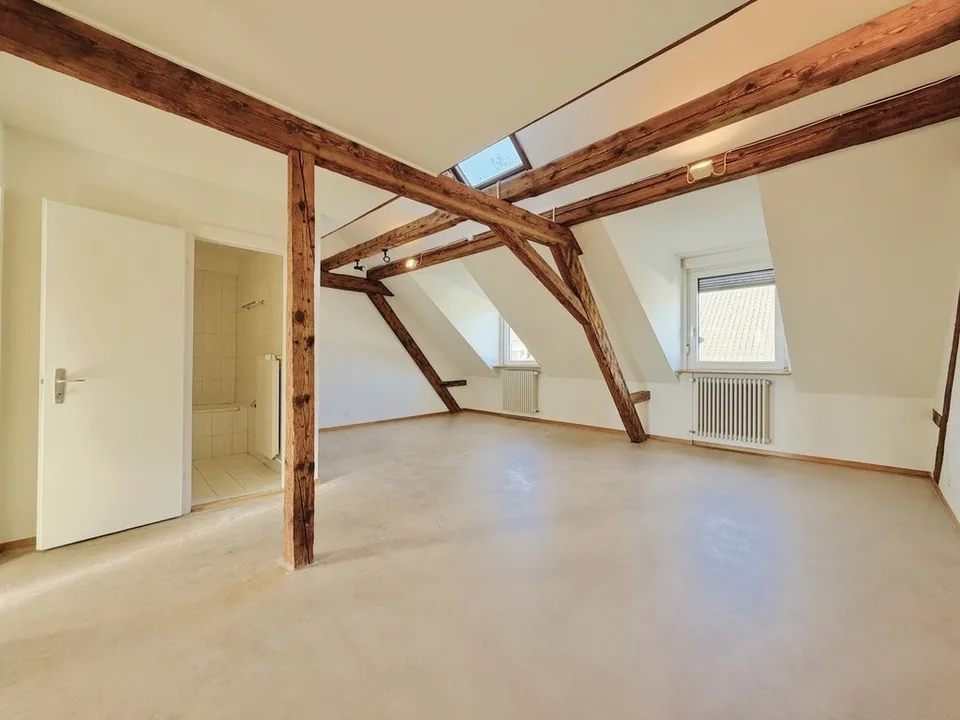 Stilvolle Altbauwohnung mit Charme - Grosszügiges Wohnen – Foto 4 von 12